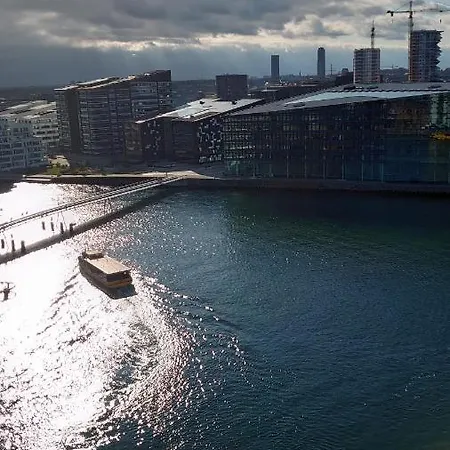 Exclusive Waterfront - 12th Floor Apartment *