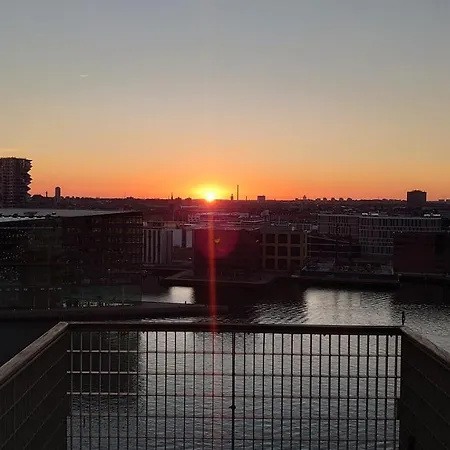 Exclusive Waterfront - 12th Floor Apartment Copenhagen