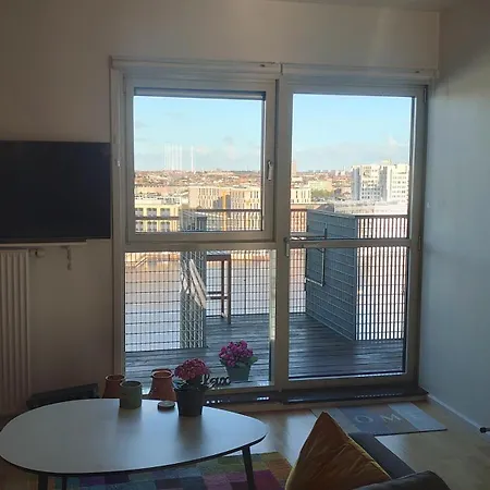 Exclusive Waterfront - 12th Floor Apartment